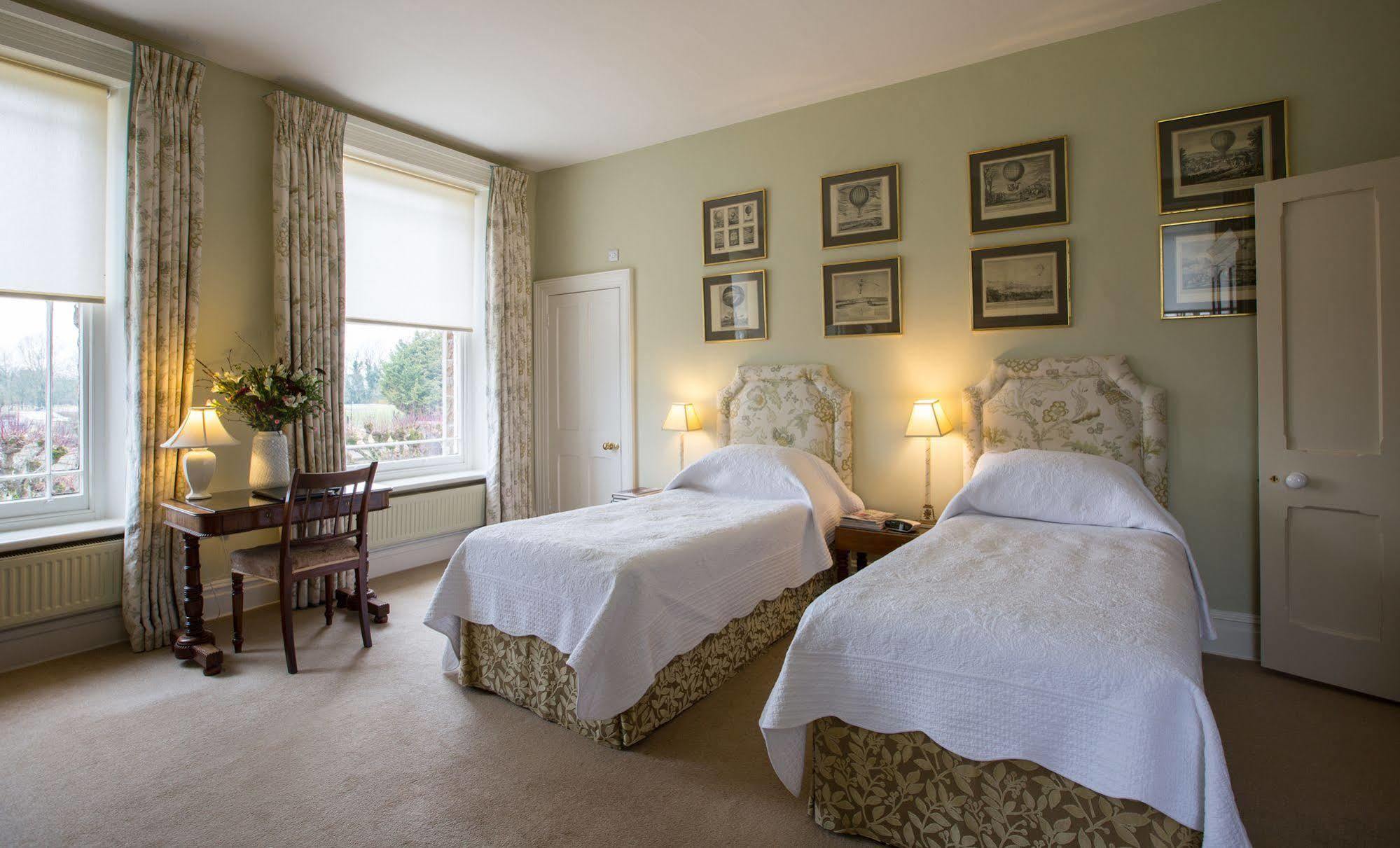 Overtown Manor Bed And Breakfast Swindon Kültér fotó
